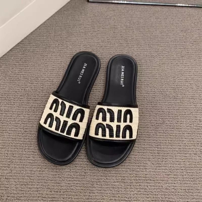 صندالة أنيقة ومريحة